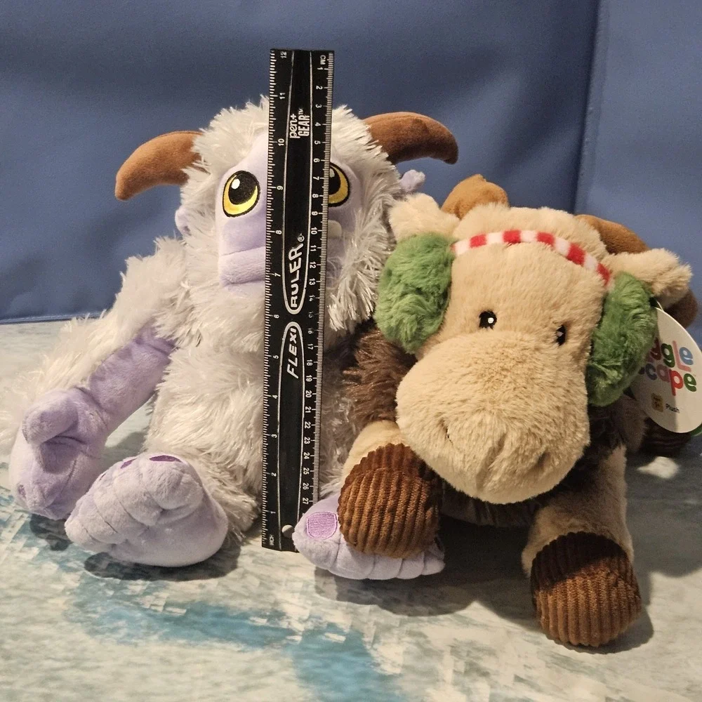 Blizzard Entertainment Yeti Plush GiggleScape Moose Plush Winter Holiday Bundle